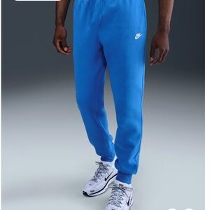 Nike Men's Blue Joggers